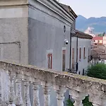 A' Porta I Frustere דירה