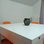 A' Porta I Frustere דירה