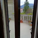 A' Porta I Frustere *