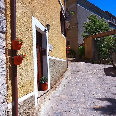 A' Porta I Frustere Rotonda