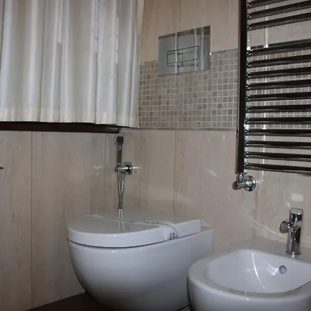 A' Porta I Frustere Rotonda