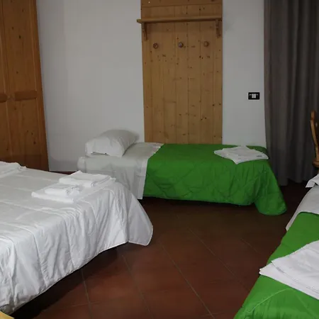 A' Porta I Frustere *