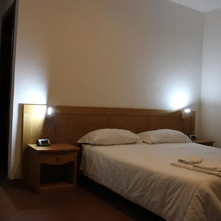 A' Porta I Frustere * Rotonda