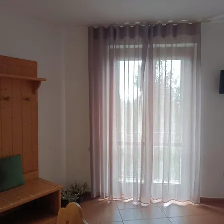 Lägenhet A' Porta I Frustere Rotonda