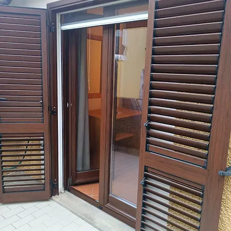 A' Porta I Frustere