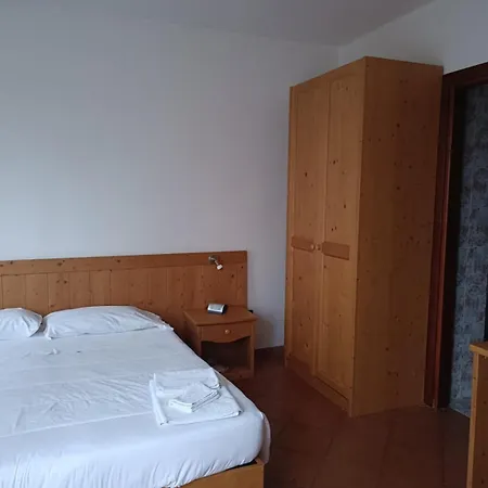 Lägenhet A' Porta I Frustere Rotonda