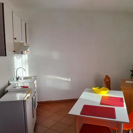 A' Porta I Frustere * Rotonda